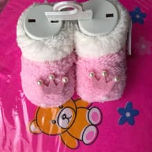 Brand New Foam Pink/White Baby shoe