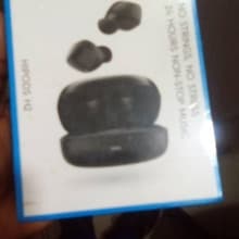 Quality Black Wireless Airpod with Noise Cancelation