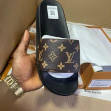 Louis Vuitton Sleek MEN Rubber Slides Available in Different Sizes - Brown