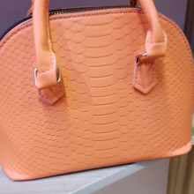 Quality Leather  mini design Hand Bag For Ladies.In different colours