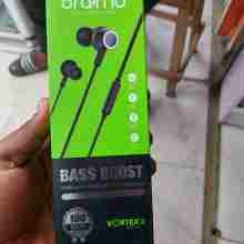 Oraimo wired earpiece black color, durable vortex2 smartphone earphone