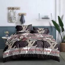 Quality Louis Vuitton Bedsheet and Duvet  with 4 pillow cases