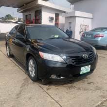 Black Toyota Camry LE