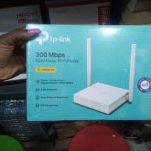 Tp-Link 300mbps Multi-Model Wifi Router TL-WR844N Reliable Network Connection-White
