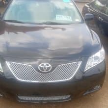 Black Toyota Camry ( Muscle  )